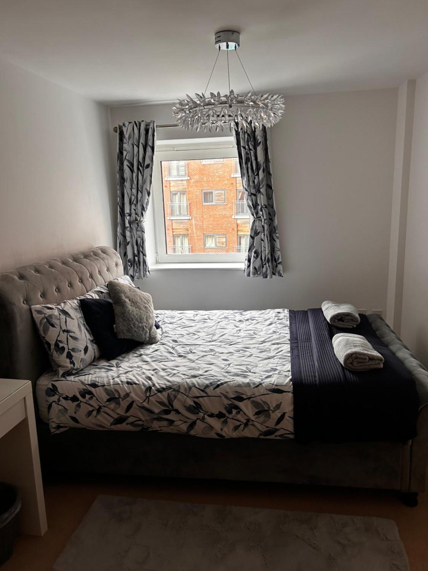 City Centre Apartment. Wrexham Exterior photo